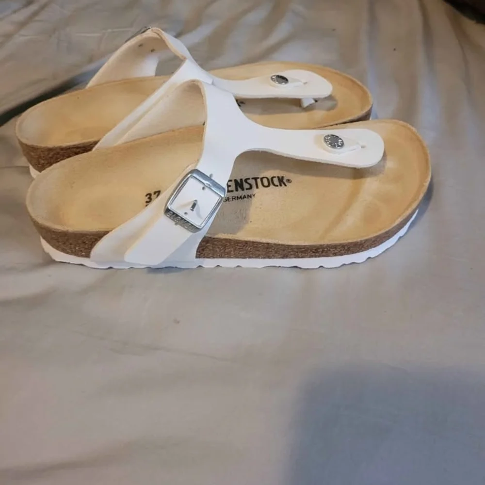 Birkenstock Women's White Sandals with Cork Sole - Picture 1 of 1